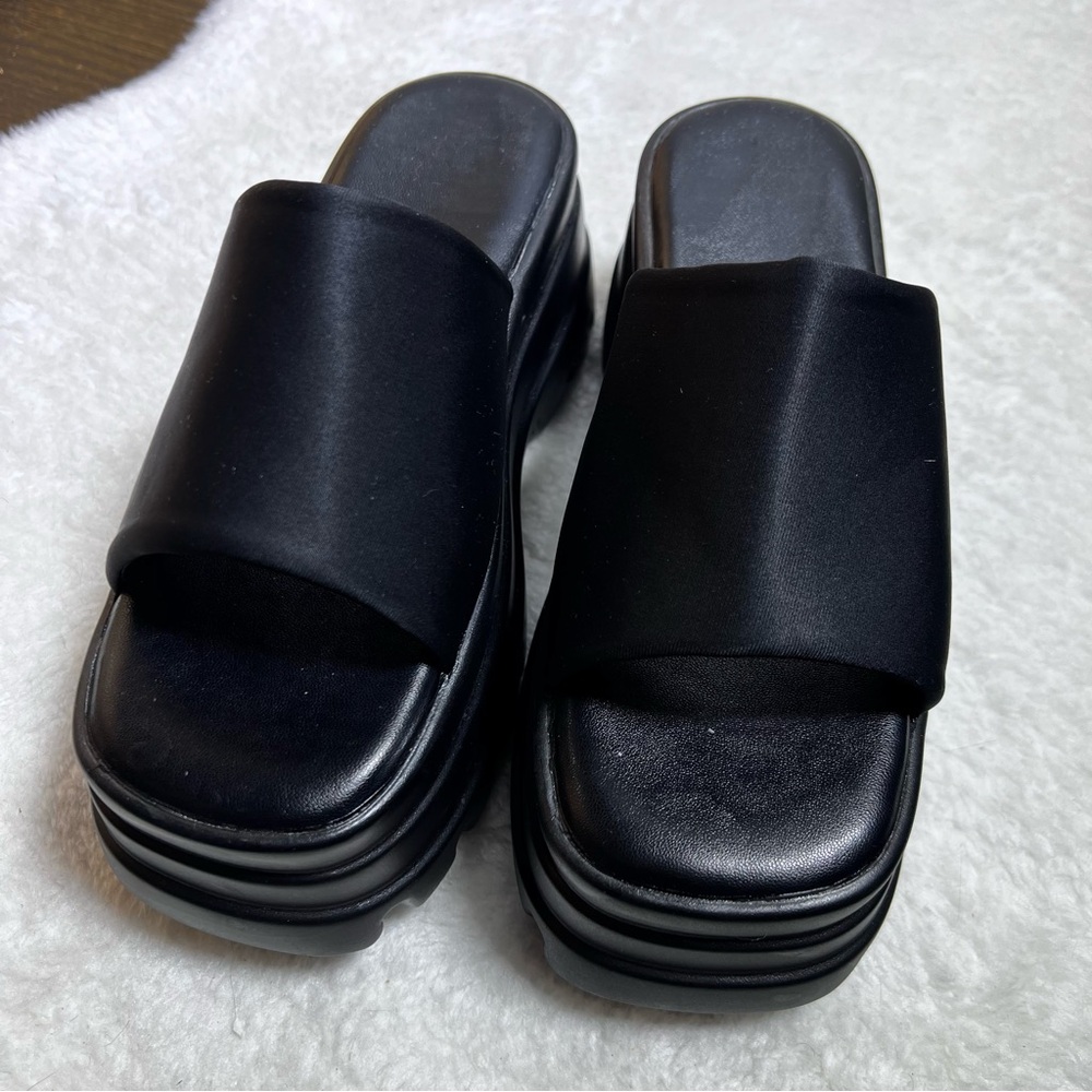 Black Chunky Platform Slide Sandals Size 40 - Picture 5 of 10